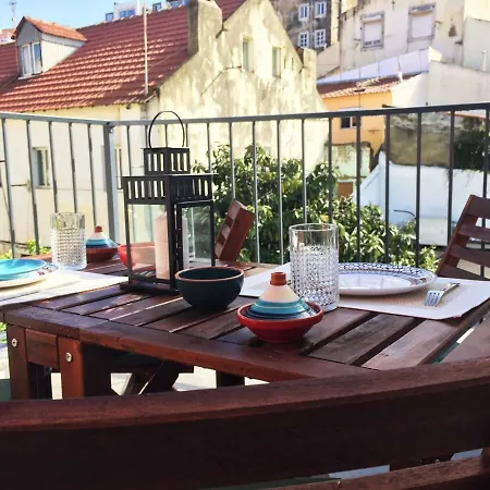 Apt Lumineux Terrasse Principe Real Lissabon
